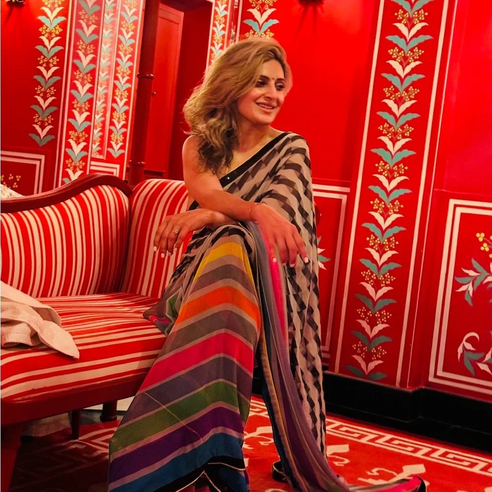 Vibrant Multicolor Striped Saree - Picture 2 of 9